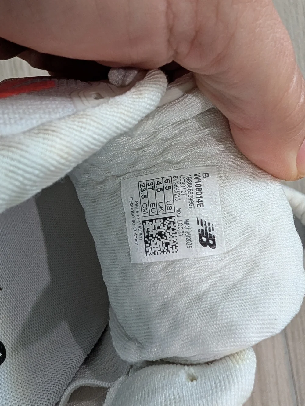 New Balance Fresh Foam 1080 V14 Running Shoes Size 6.5 - Picture 5 of 7